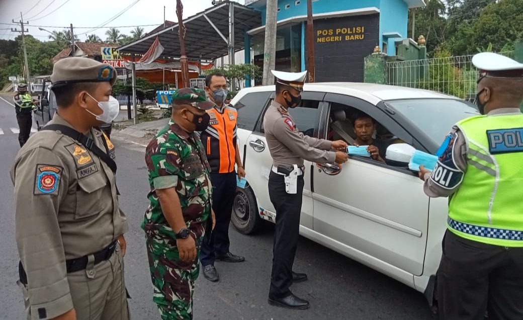 Gelar Operasi Keselamatan, Polres Waykanan Ingatkan Tertib Lantas dan Prokes