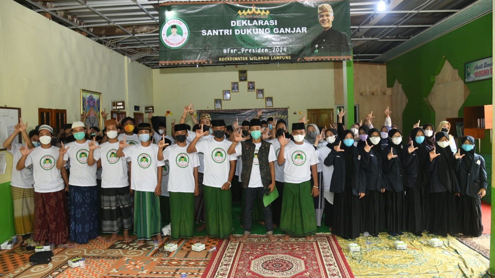 Ratusan Santri Bandarlampung Gelar Deklarasi Dukung Ganjar