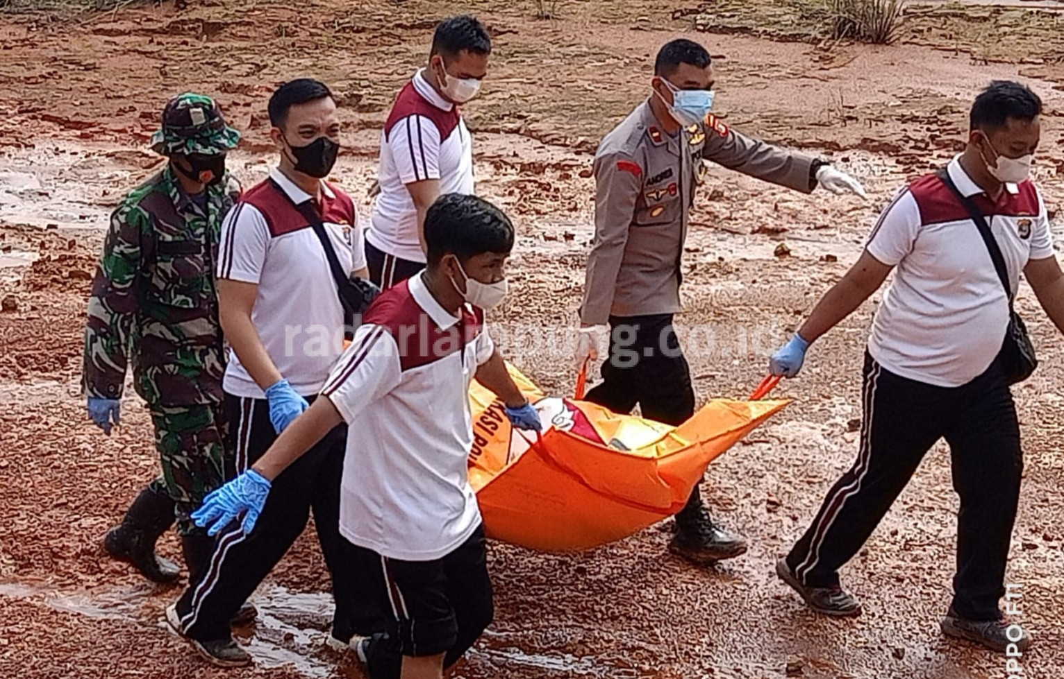 Mayat Anonim Ditemukan di Penggalian Batu