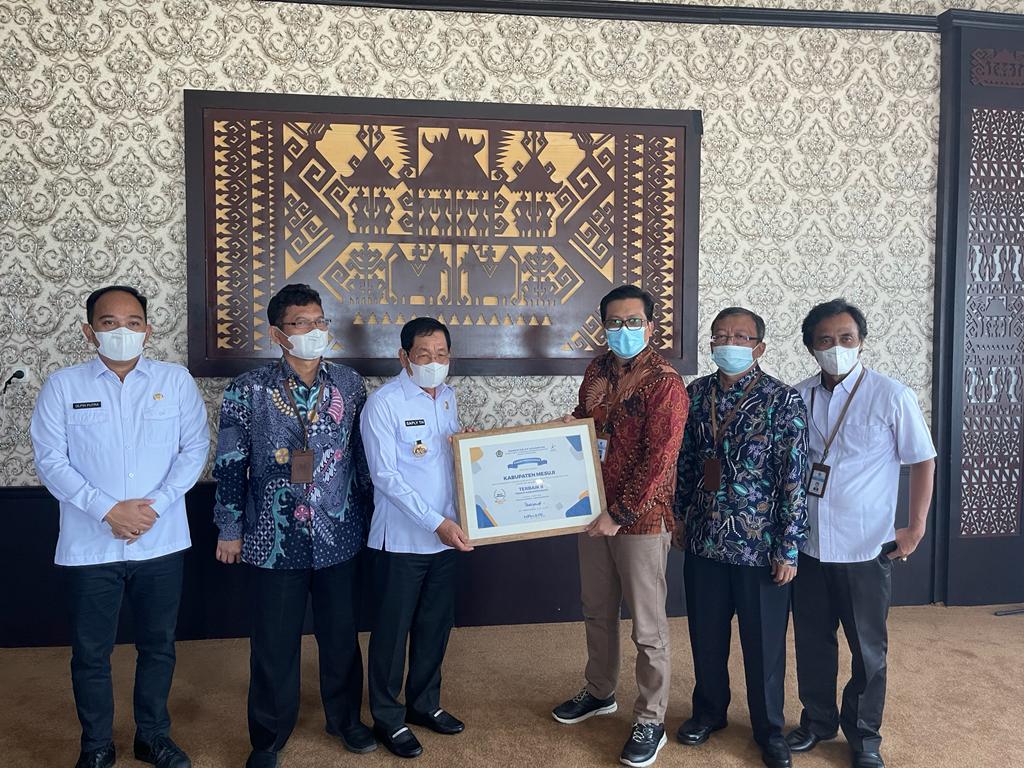 Top! Pemkab Mesuji Raih Penghargaan Terbaik Kedua Nasional Pengelolaan DAK Fisik TA 2021