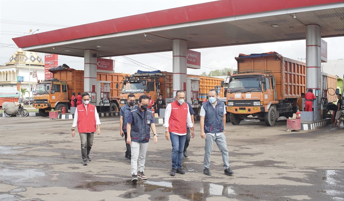 Pastikan Stok Aman, Direksi Pertamina Tinjau Langsung SPBU di Lampung
