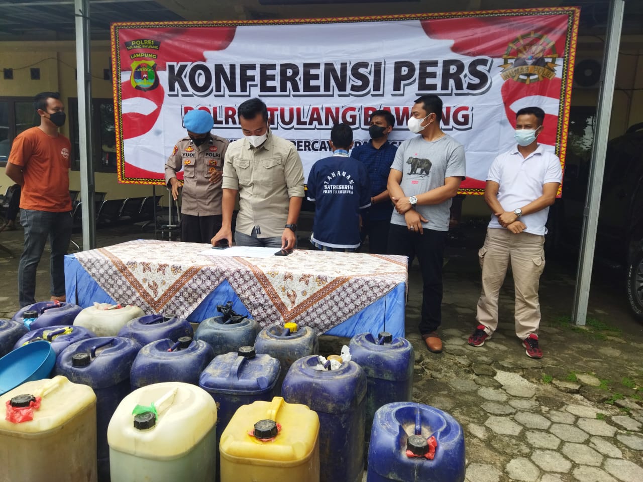 Timbun Solar dan Pertalite, Warga Tuba Ditangkap Polisi
